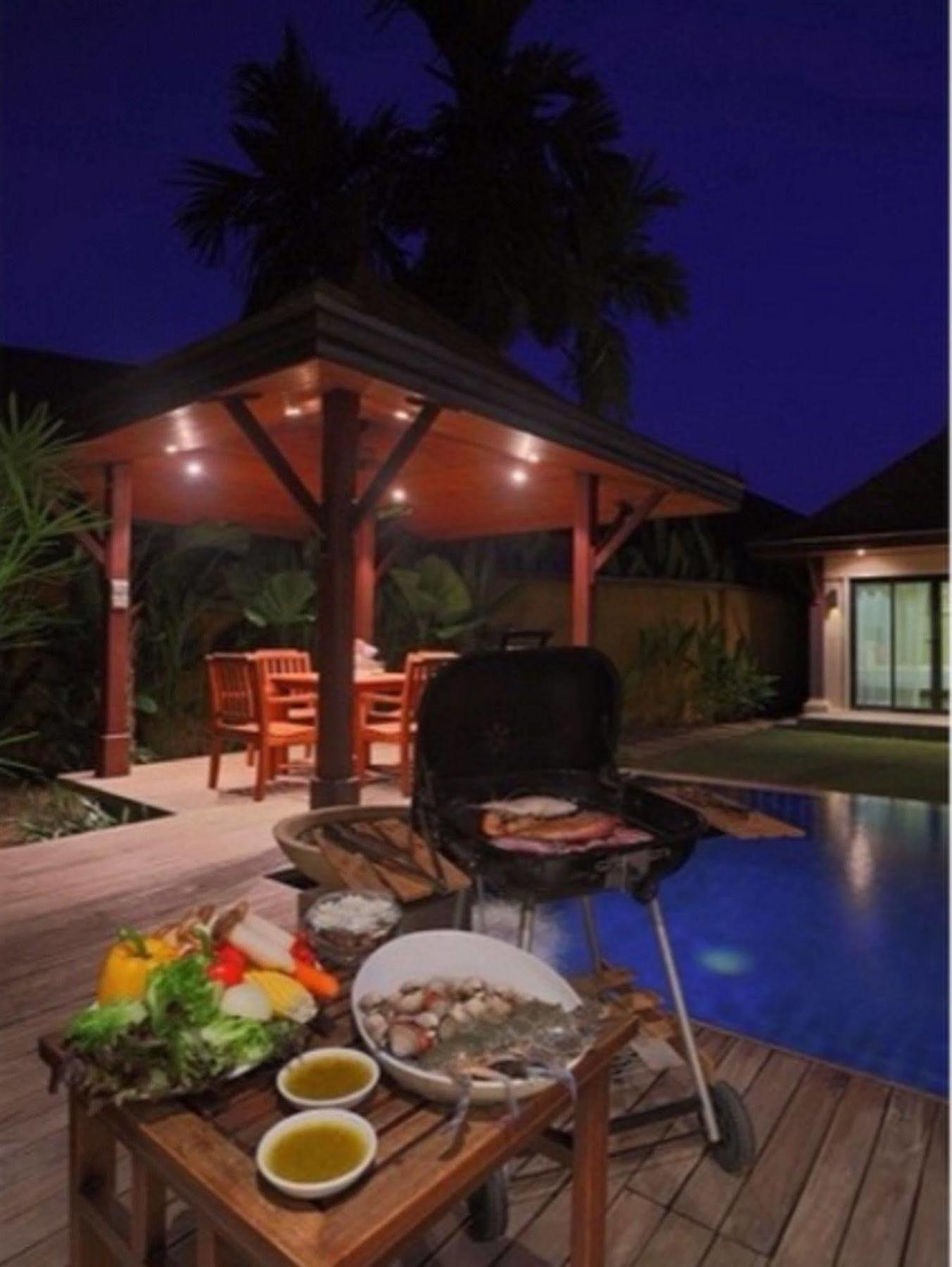 วิงส์ ภูเก็ต วิลลา บาย ทู วิลลา ฮอลิเดย์ Hotel Phuket ภายนอก รูปภาพ